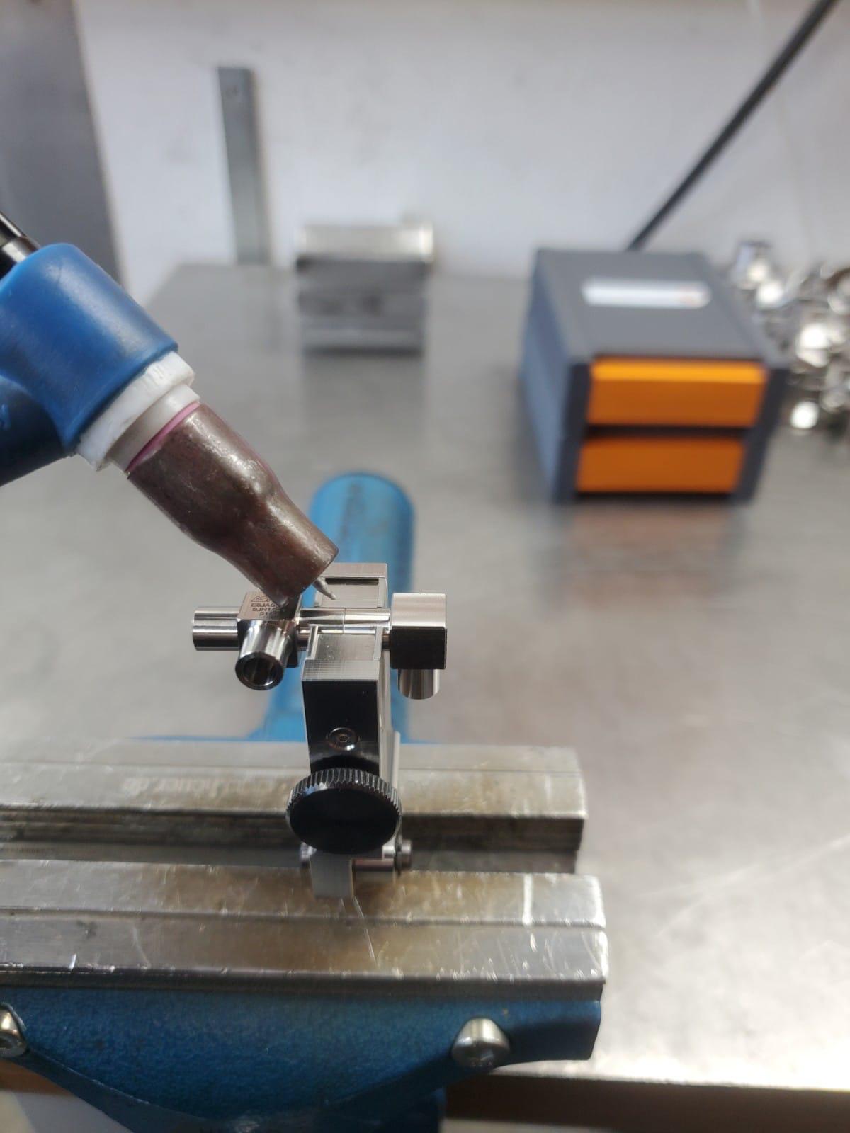 Microfittings Grip Plier